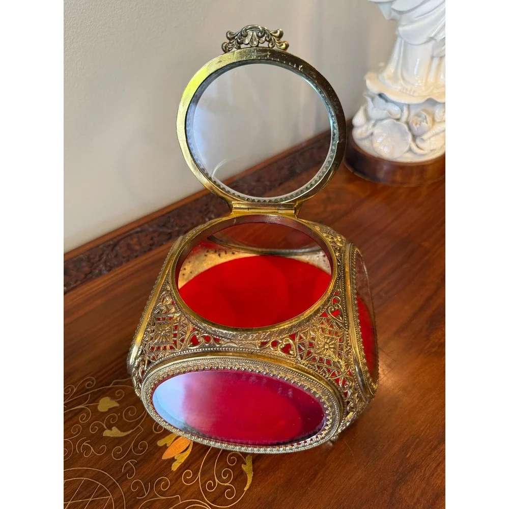 Vintage Ormolu Jewelry Casket Red Velvet Beveled Glass Box - Picture 5 of 17